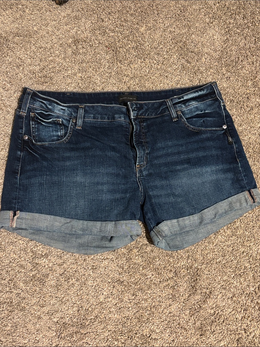 Silver Jean Co : Women’s Dark Blue Denim Roll-Cuff Shorts Sz 36 w/ 4.5 in inseam